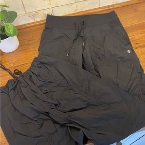 Lululemon pants